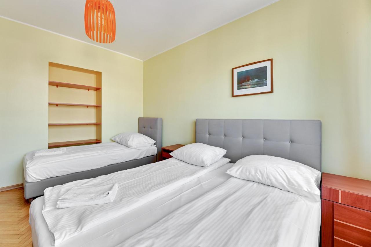 Grand Apartments - Apartment For 7 People In سوبوت المظهر الخارجي الصورة